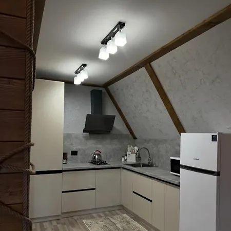 Lovelaz820 Apartmán Khashchovanoye